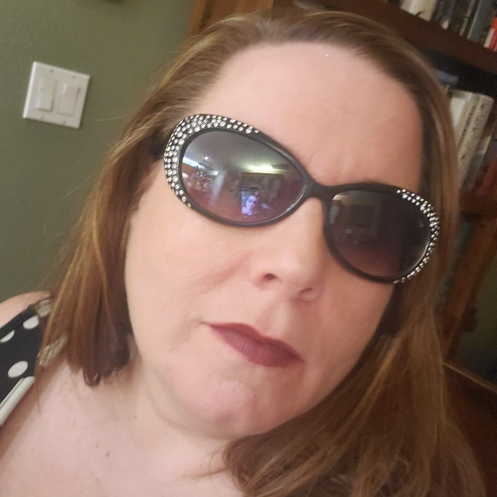 Meet your Posher, Beth